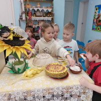 Ромашки Ромашки.