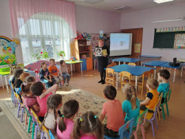 Мы в Удмуртии живем Мы в Удмуртии живем.